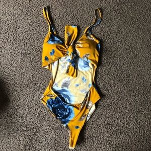 Fashion Nova Snap Closure Body Suit